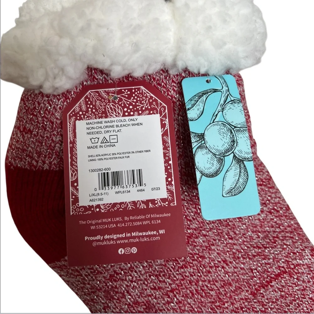 Muk Luks Giftable Shea Butter Infused Ankle Winter Socks Size L/XL in Red